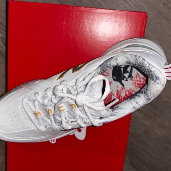 New Balance Fuse women’s sneakers - Picture 4 of 4